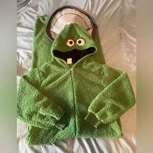 Sesame Street Green Fuzzy Oscar the Grouch Costume Spirit Halloween Adult S/M